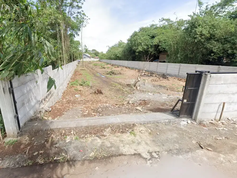 Tanah 1.980 meter untuk Gudang Townhouse dekat  Tol BSD CITY  di Kadusirung Legok Tangerang