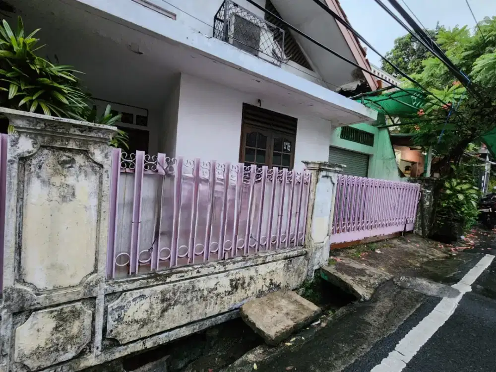 Dijual Rumah Tua Hitung Tanah Di Kebon Pala, Tanah Abang, Jakarta Pusat