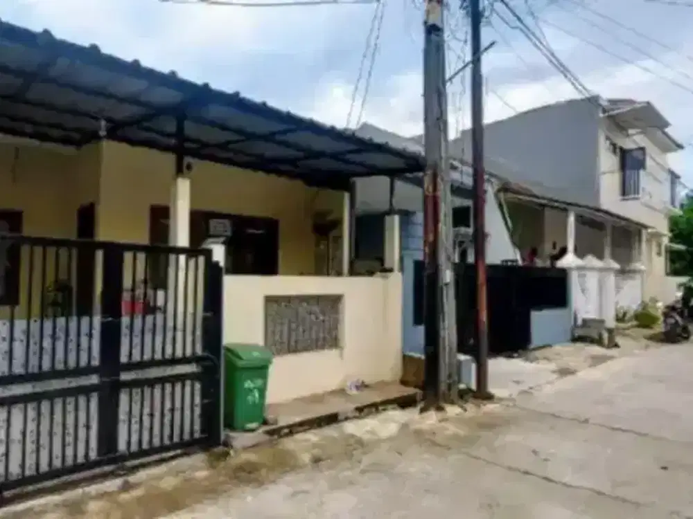 Rumah sederhana siap huni dijual cepat Bu