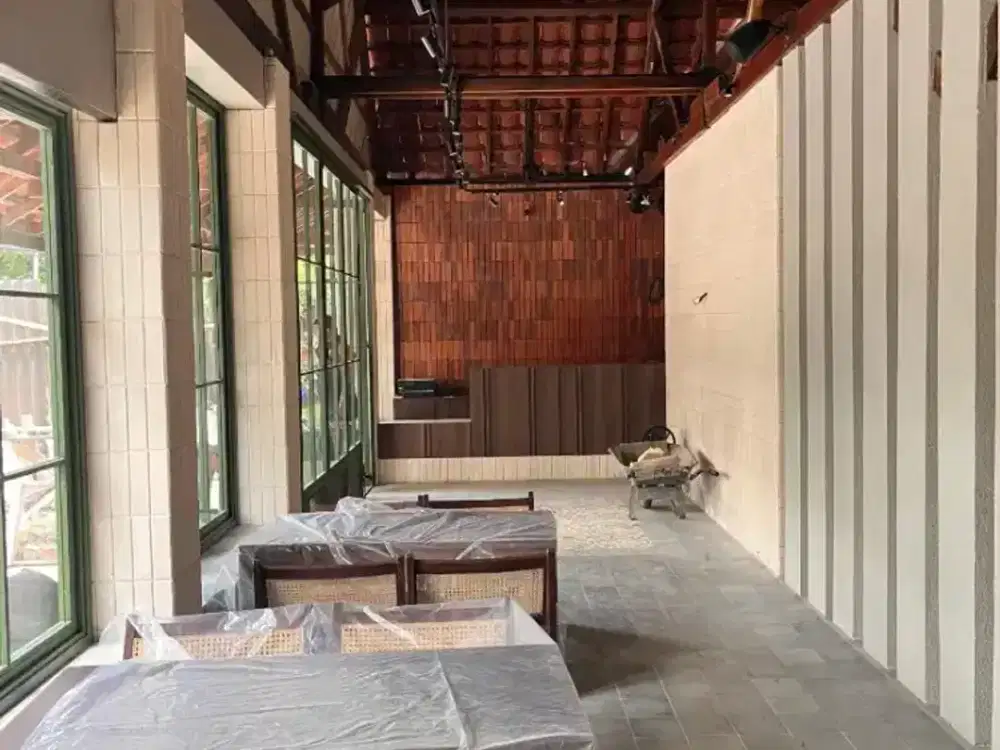 Dijual Rumah Usaha Premium Lokasi Sayap Dago Bandung Cocok untuk Cafe