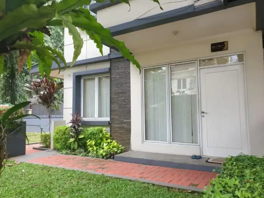 Rumah mewah komplekn Reverside bukit golf Cibubur