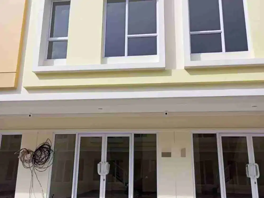 Dijual BU ruko pisa grande gading serpong
