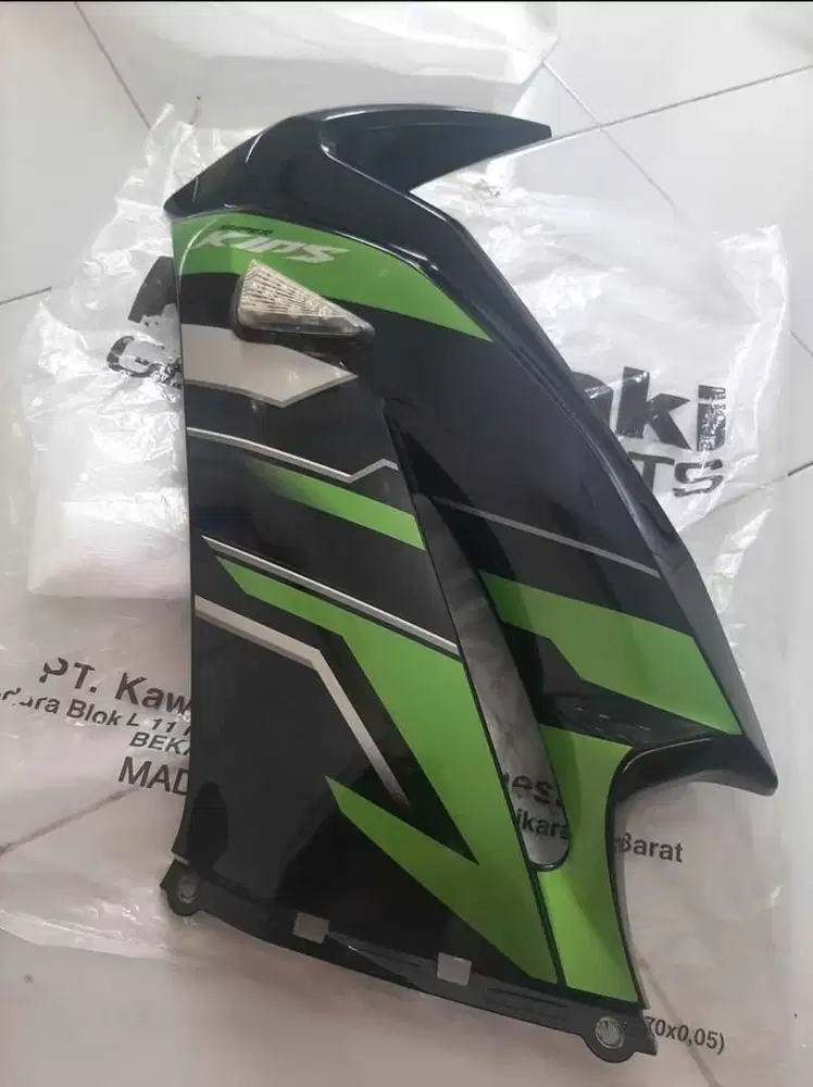 Fairing Sayap Kiri Ninja RR New 2015 (Original Kawasaki)