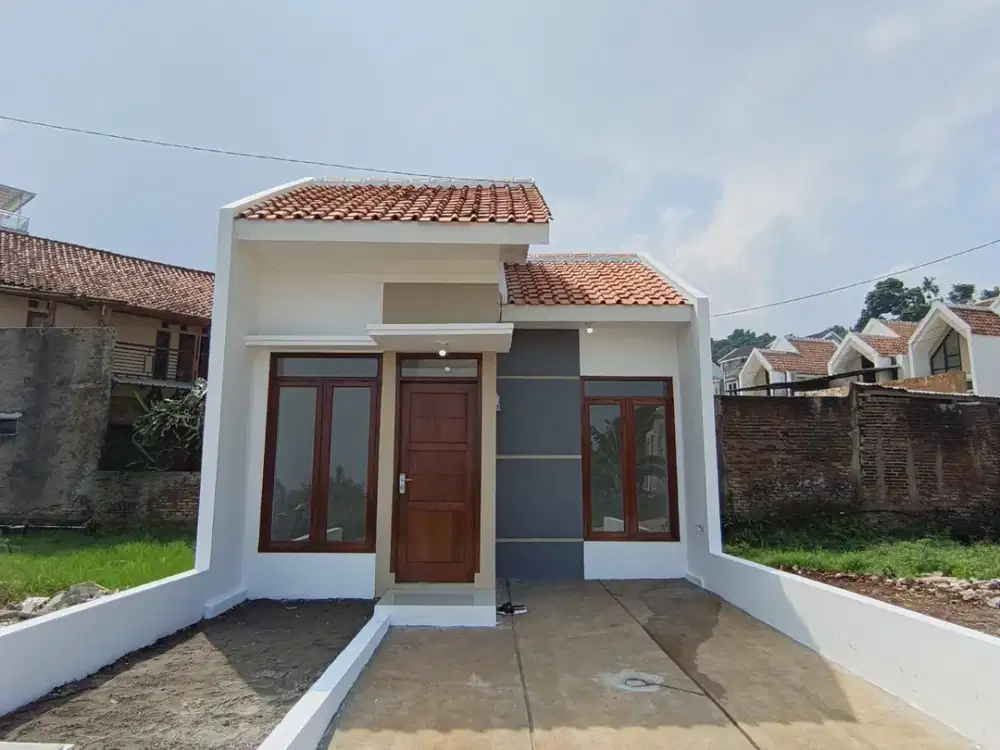 RUMAH MINIMALIS 1 KAMAR, carport dan taman luass