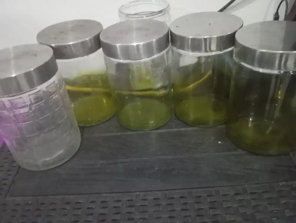 Toples Kaca Serbaguna Bekas