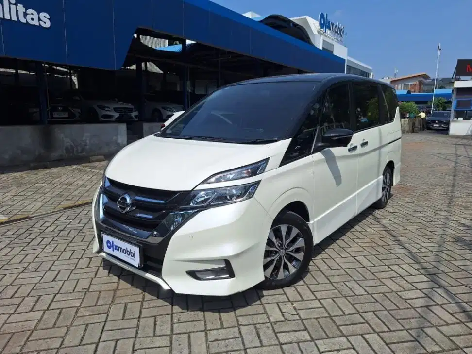 DP 5% Nissan Serena 2.0 Highway Star Bensin-AT 2022 DFX