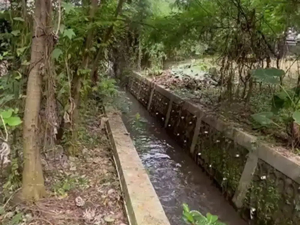 Tanah Strategis Luas 4000sqm, Bisa Buat Townhouse, Akses Jalan Raya, Jagakarsa Area