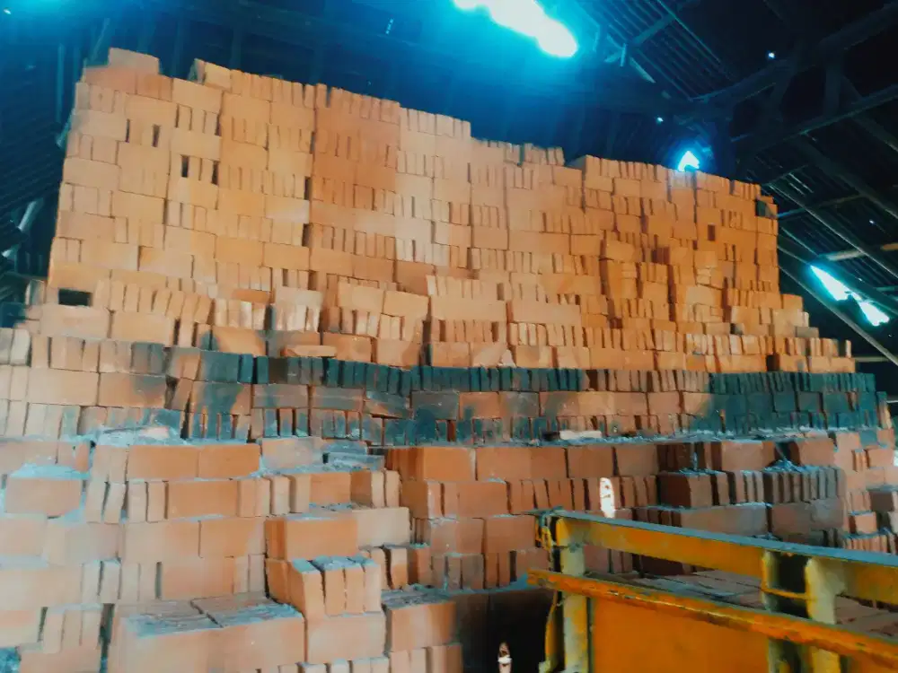 Batu bata merah press