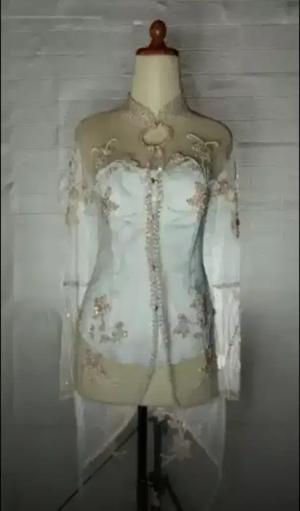 Kebaya Pengantin Preloved