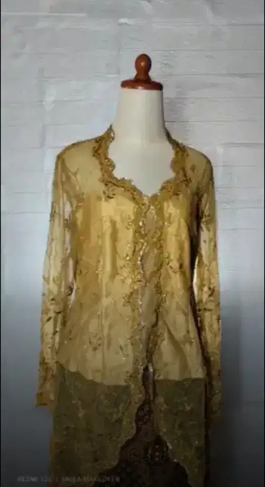 Kebaya pengantin preloved