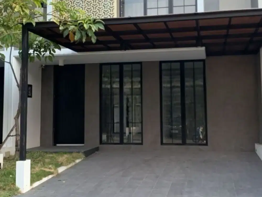 Greenlake rumah 2 lantai Baru gress dijual