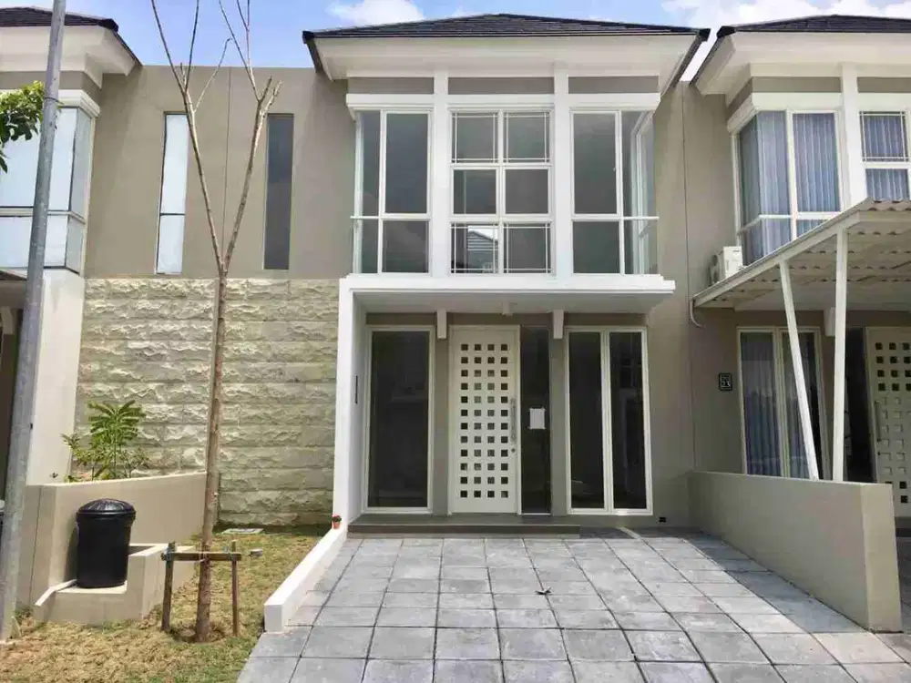 Rumah Murah 2 Lantai The Greenlake wiyung dekat citraland