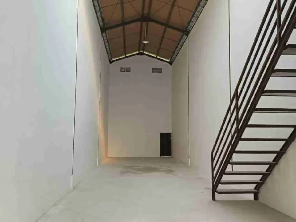 Dijual Gudang Multiguna