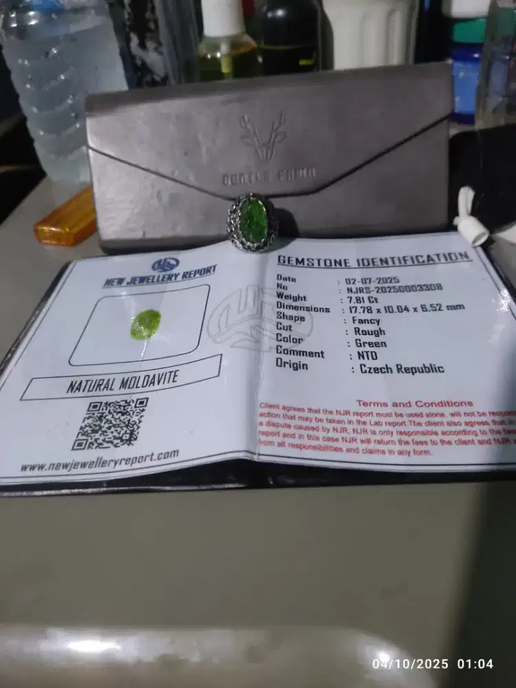 Natural Moldavite ( Czech )