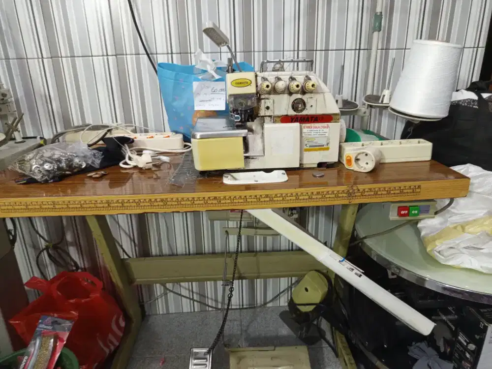 Mesin jahit obras yamata