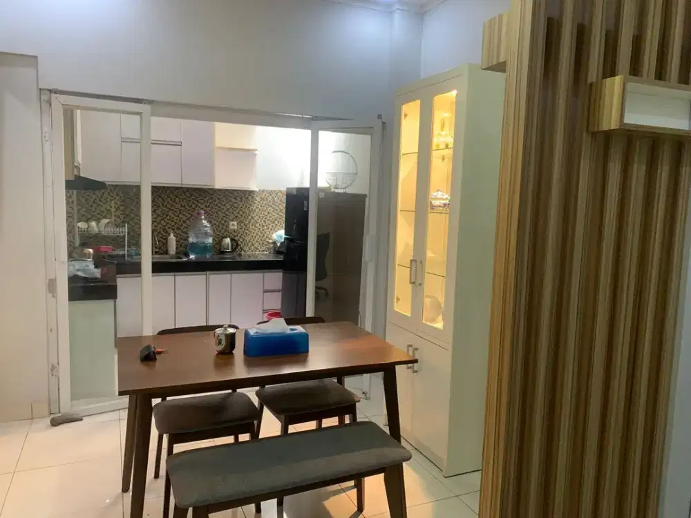 Dijual Cepat Rumah di Cluster Advand Summarecon Karawang Full Furnishe