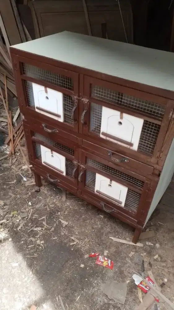 Kandang burung 4 pintu 40x40