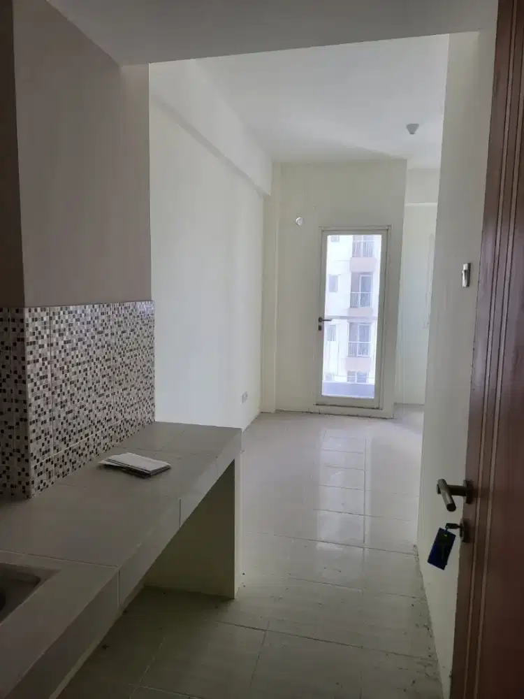 Disewakan Apartemen Puncak Dharmahusada Tower B (Studio,Lt.12)