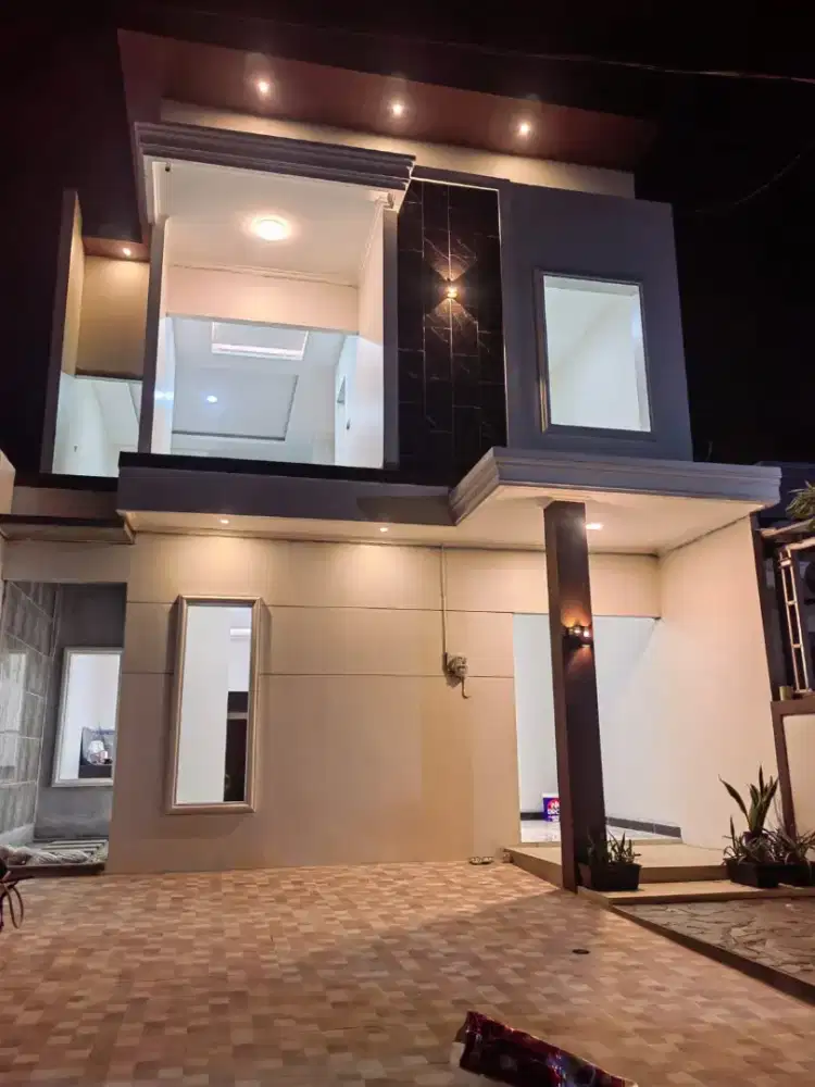 Murah dijual rumah siap huni mewah 2 lantai manyaran semarang barat