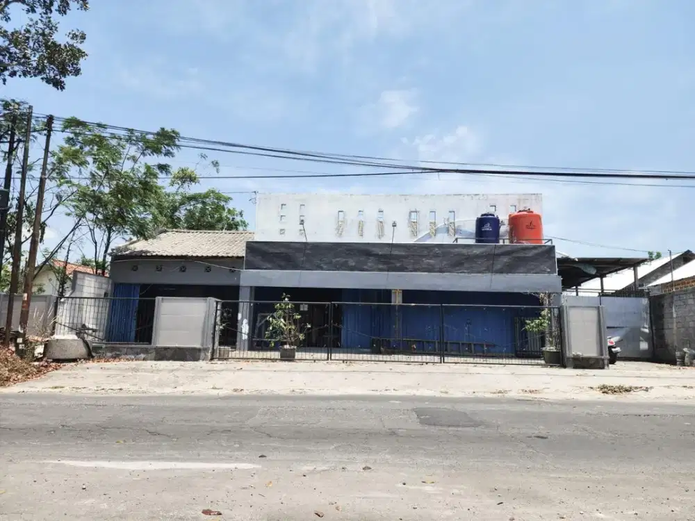 Ruko Besar Area Tirtomartani Cocok Kantor Dan Homestay Dekat LPMP