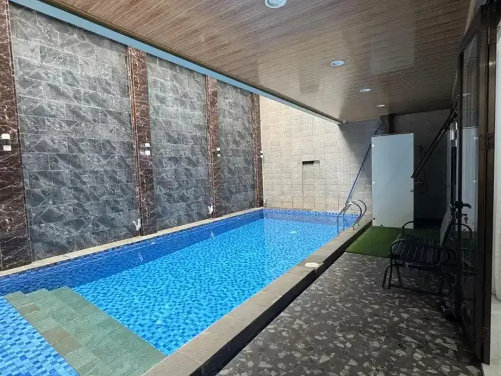 Rumah 3 Lantai Full Renovasi The Springs Scarlet Gading Serpong BSD City Tangerang Banten TYIA