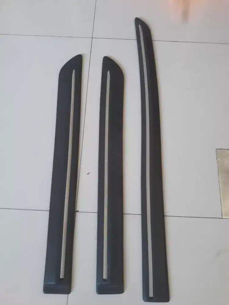 Dijual soudmoulding pintu xenia/avanza lama(thn.2004)