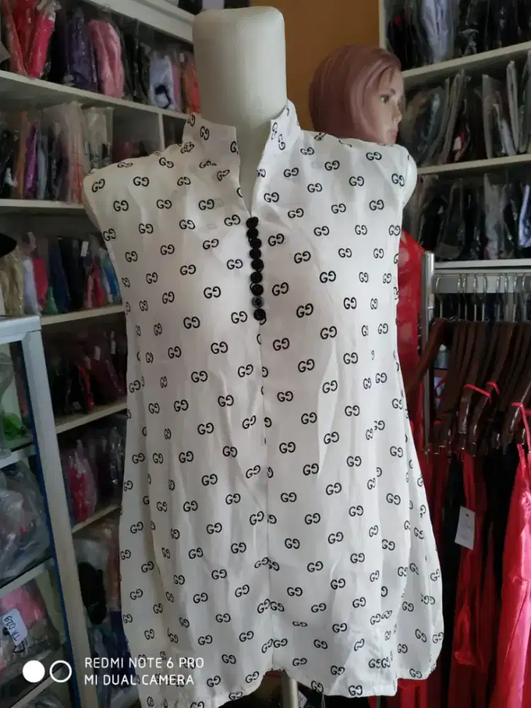 Baju fashion tanpa lengan