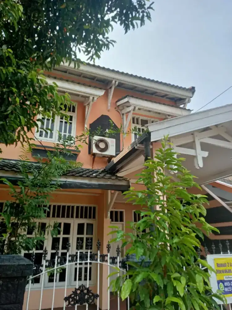 JUAL RUMAH 2 LANTAI (BU)
