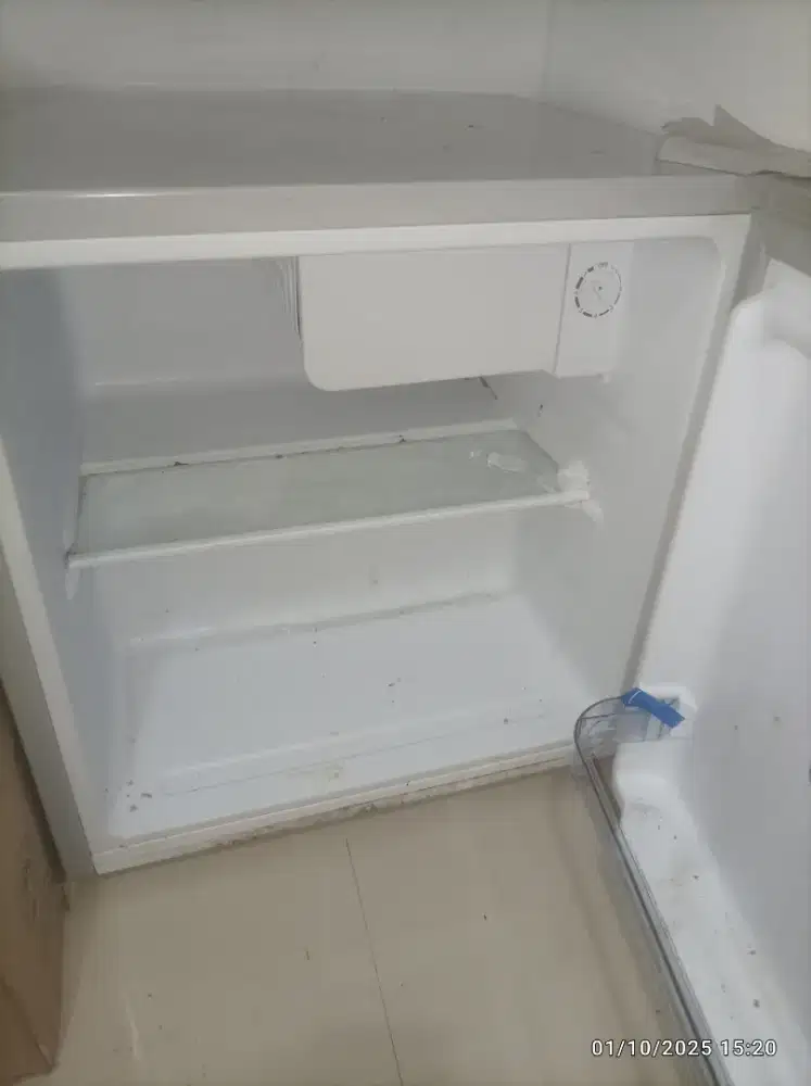 kulkas kecil satu pintu