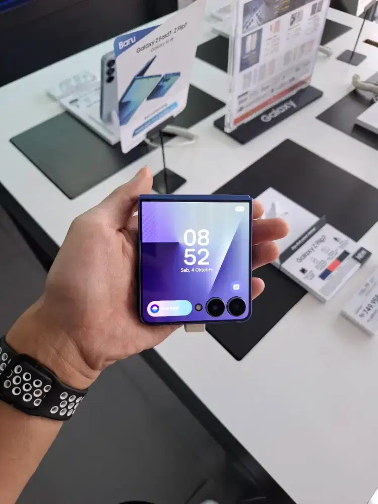 Samsung galaxy z flip 7