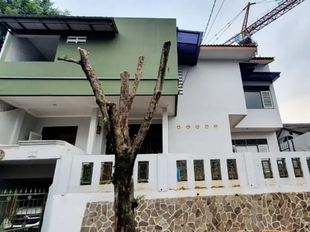 Kos- kosan di Belakang FKG Gunadarma Depok