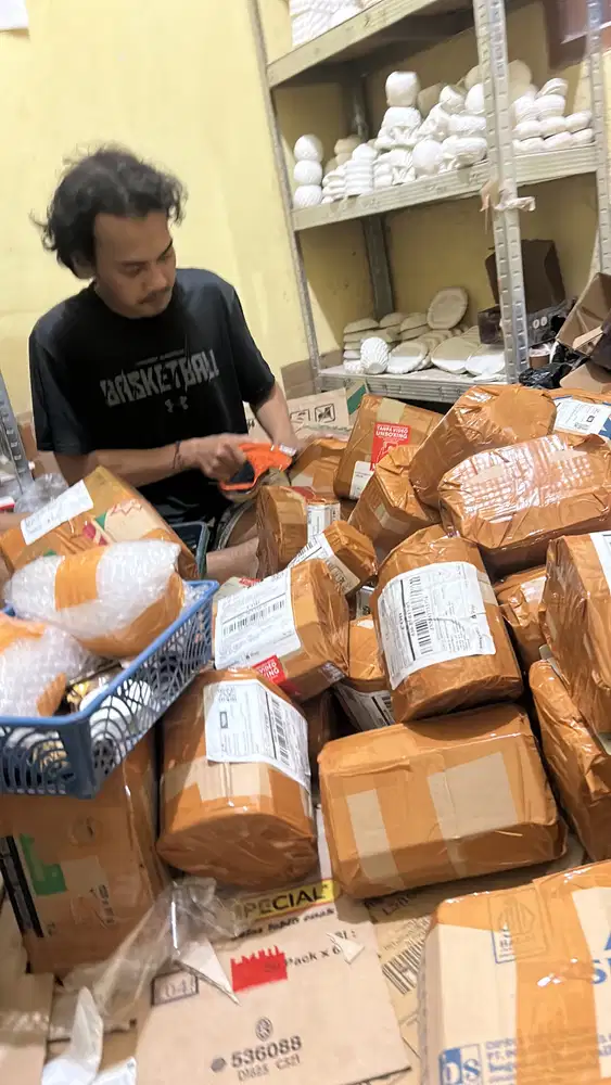 Lowongan cat packing