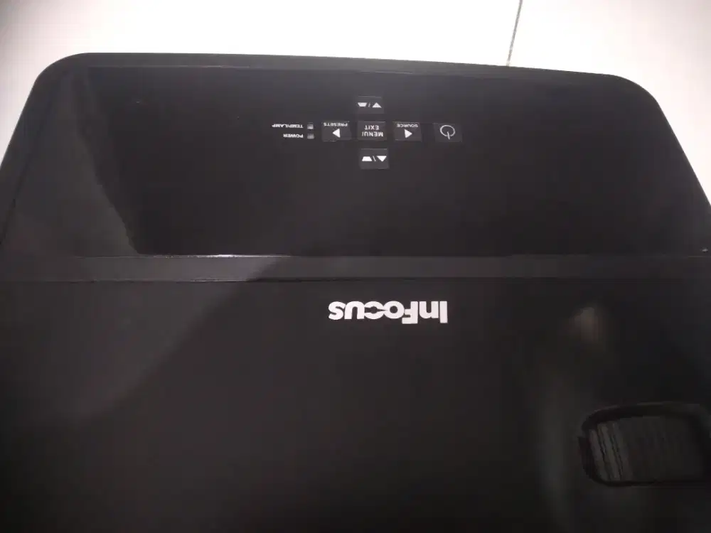 Projector Infocus IN114