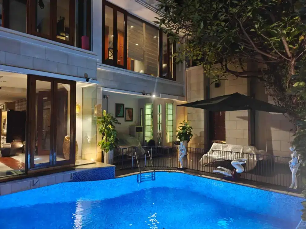 Dijual Rumah Lux Lokasi Strategis di Sunter Agung Jakarta Utara