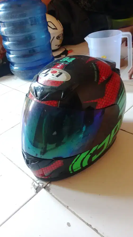 Helm untuk harga masih bisa net