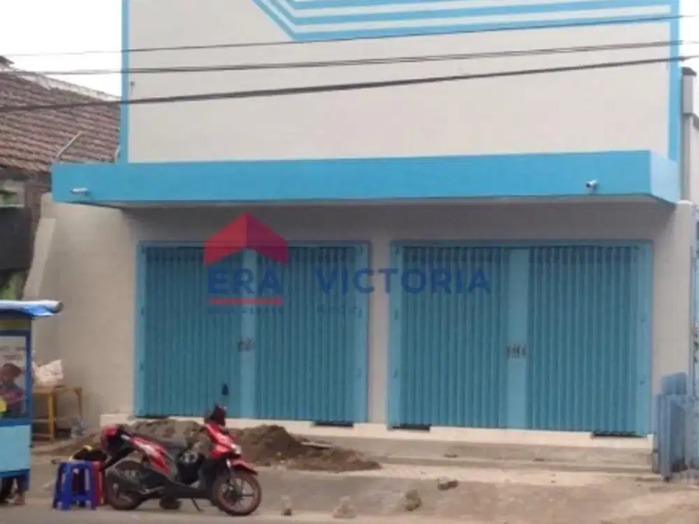 Ruko disewakan /dijual dekat RS Babtis pinggir  jalan besar, lokasi bisnis yang strategis dan ramai