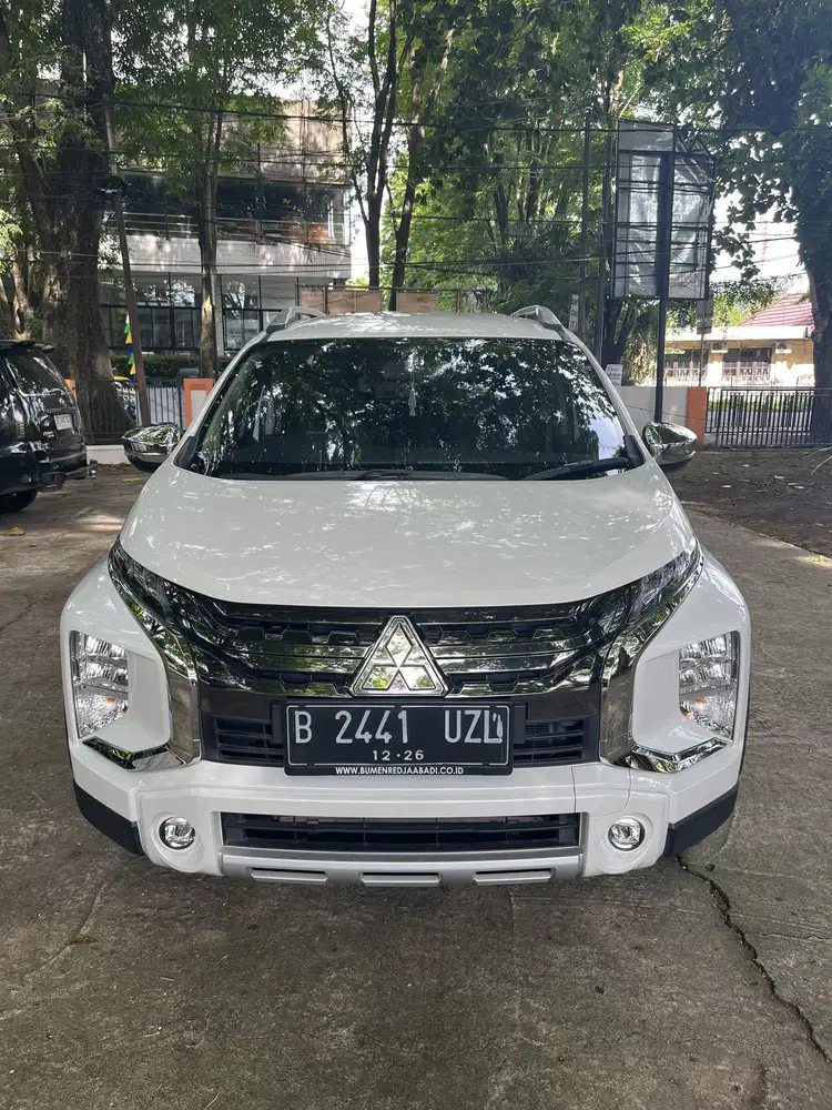 Mitsubishi Xpander 1.5 Cross Bensin AT 2021