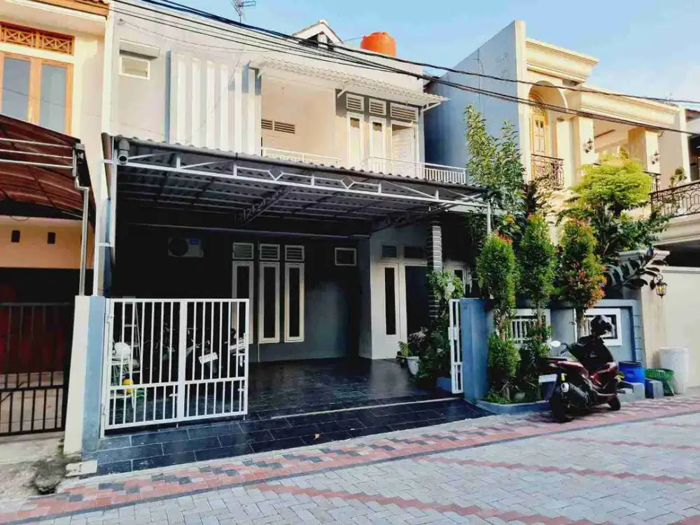 Rumah Bagus Nyaman 2Lt di Perumahan Cluster Dalam Kota Solo