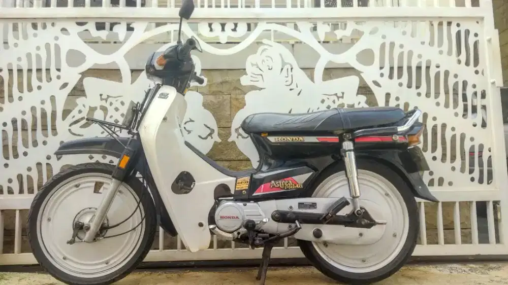 Menolak Tua Honda Astrea Prima Engkel (Rare)