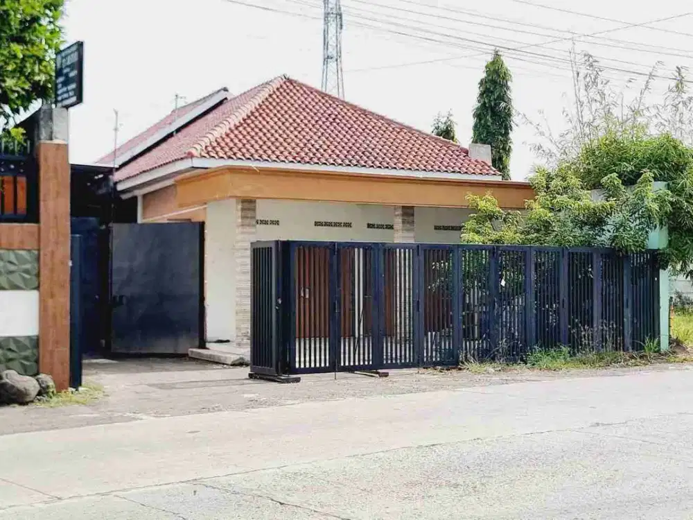 Rumah Plus Toko dan Gudang Akses Jln Raya Simpangan Truck Tronton SKH