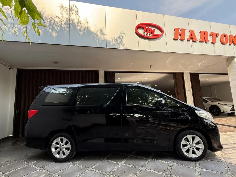 TOYOTA ALPHARD G TH 2014 HITAM