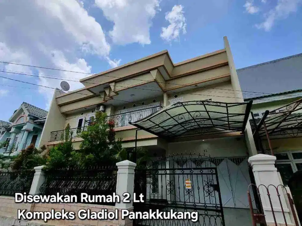 Disewakan Rumah 2 lt di Cluster Gladiol Panakukkang Makassae