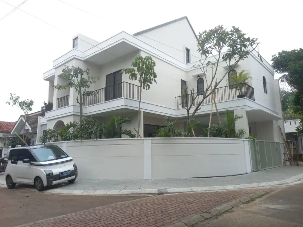 DIJUAL RUMAH DI KENCANA LOKA BSD
