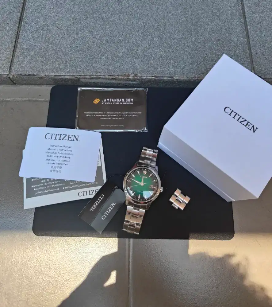 Jam Tangan Citizen Green Dial