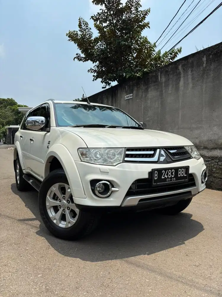 [CASH] Mitsubishi Pajero Sport Dakar 2014 Tt Pribadi Pajero Dakar 4x2