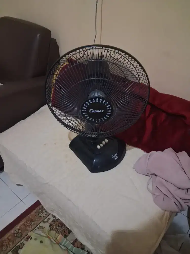 Kipas Angin Cosmos 12inch