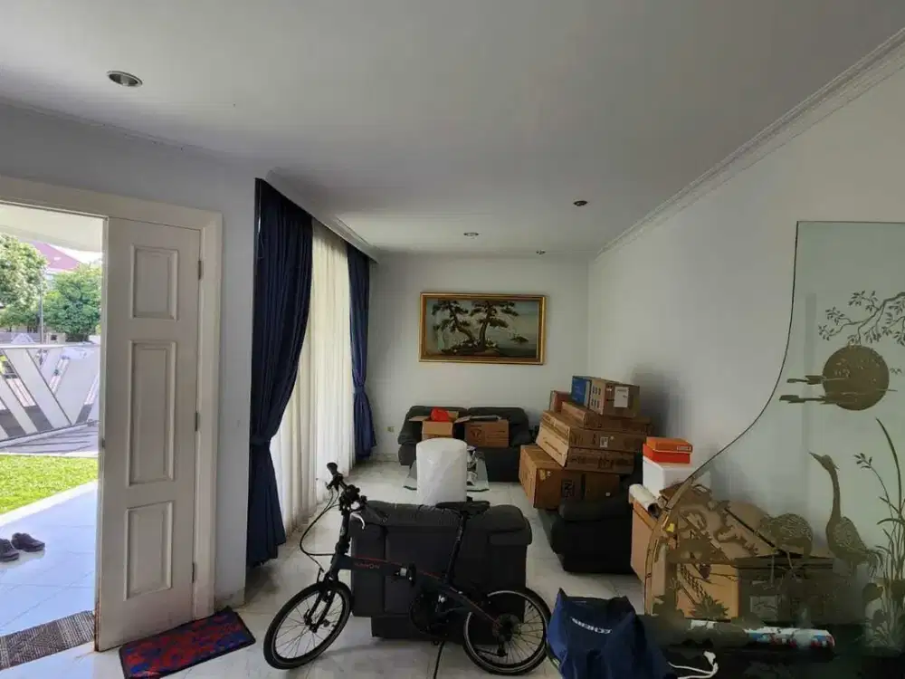 Dijual Rumah Bukit Gading Villa Tampak Siring Kelapa Gading Jakarta Utara