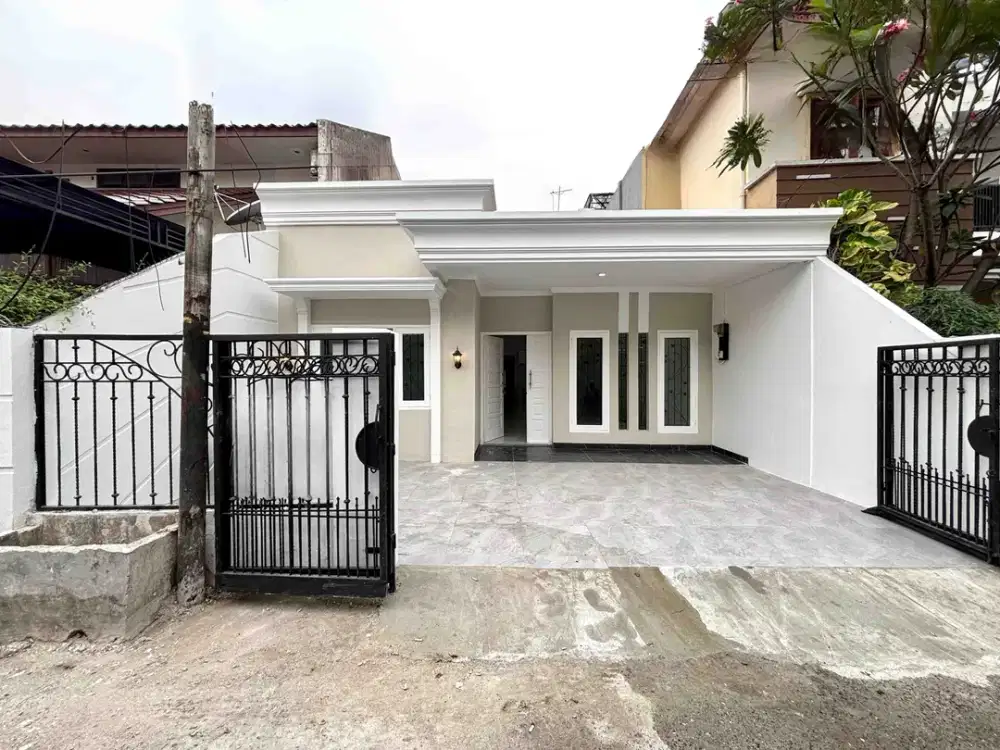 Dijual Rumah American Classic New Renovated 2025