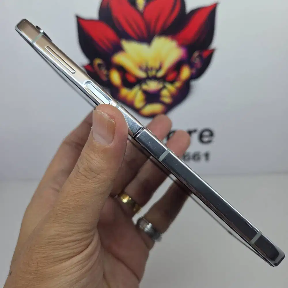 Samsung Z Flip 5 Mint 8/256 SEIN mulus NO Minus FULLSET