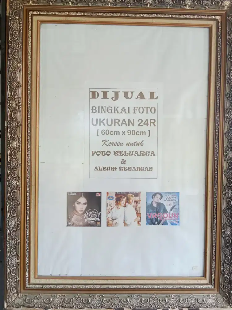 Bingkai Foto Jumbo